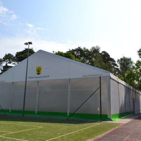 03-2013 / Carpa deportiva en Michałowice