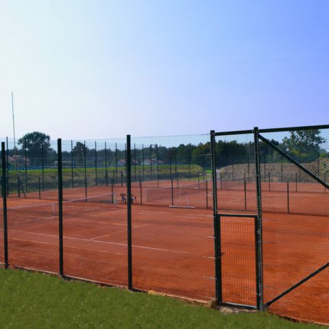 09-2014 / Terrains de tennis en terre battue à GŁOWNO